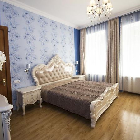 Eden Villa Tbilisi ภายนอก รูปภาพ