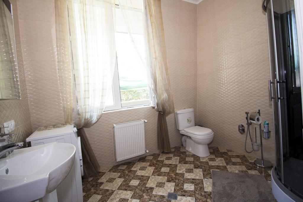 Eden Villa Tbilisi ภายนอก รูปภาพ