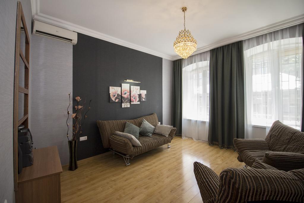 Eden Villa Tbilisi ภายนอก รูปภาพ
