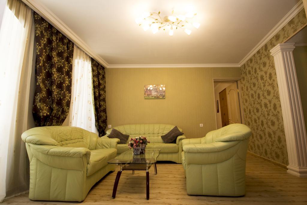 Eden Villa Tbilisi ภายนอก รูปภาพ