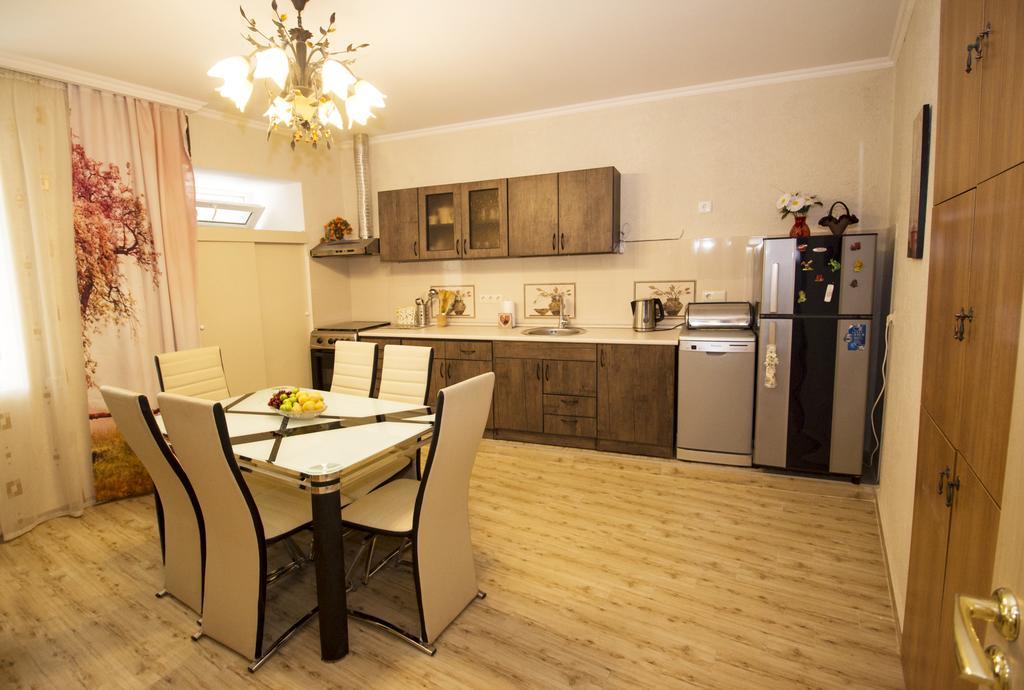 Eden Villa Tbilisi ภายนอก รูปภาพ